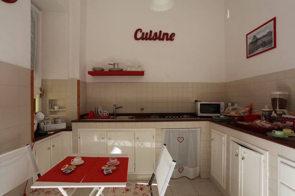 Free daily local cuisine breakfast