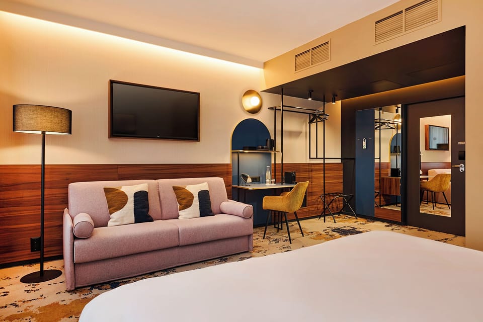 Premium Double Room | In-room safe, desk, laptop workspace, blackout drapes