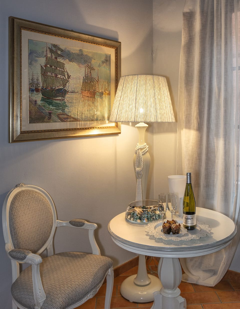 Deluxe Studio Suite, City View | Premium bedding, minibar, blackout drapes, soundproofing