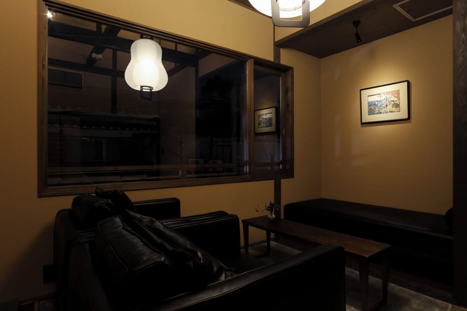 House, Non Smoking | Living area | Flat-screen TV