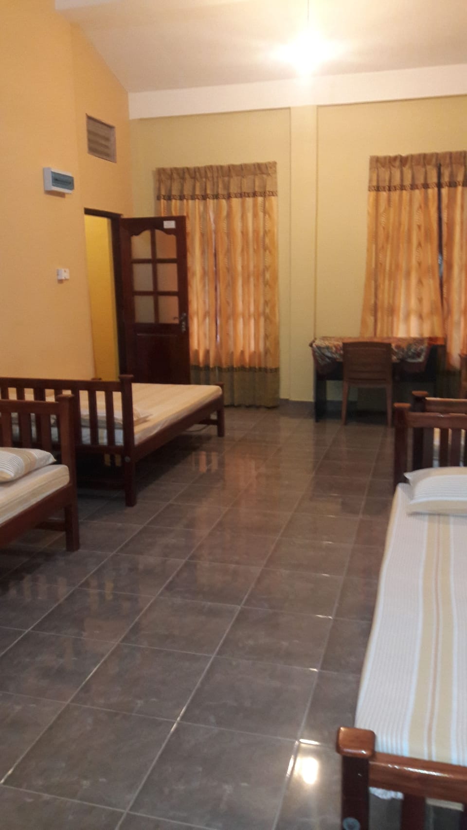 In-room safe, desk, soundproofing, free WiFi