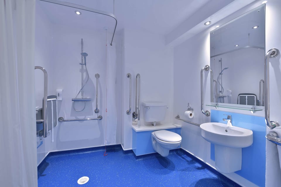 Hair dryer (on request), towels