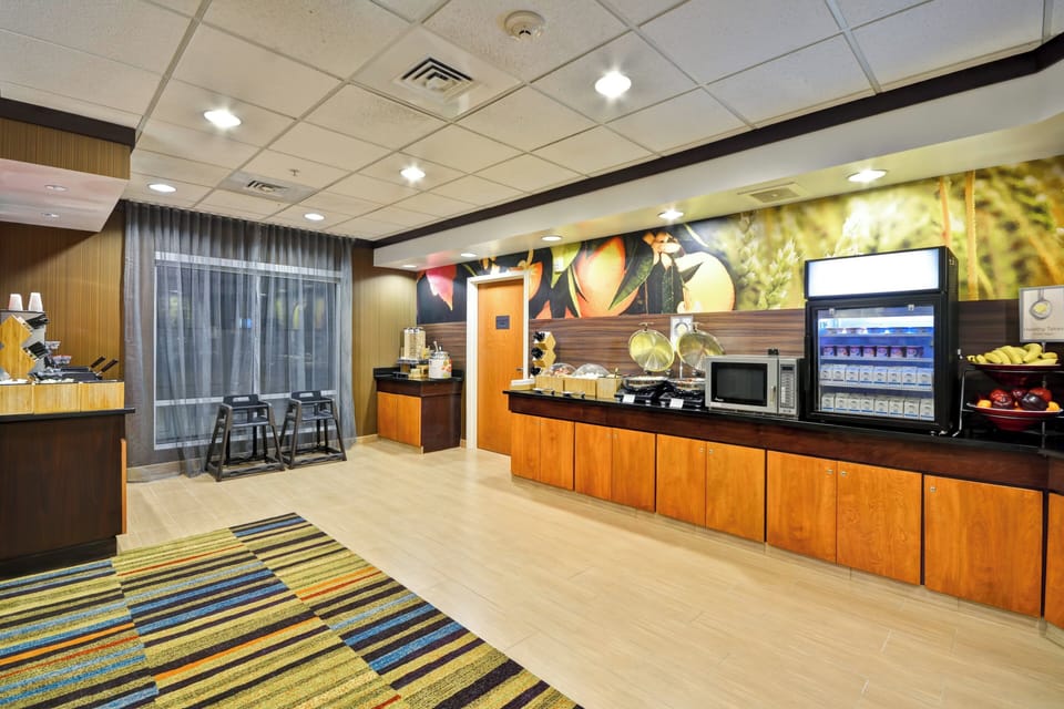 Free daily self-serve breakfast