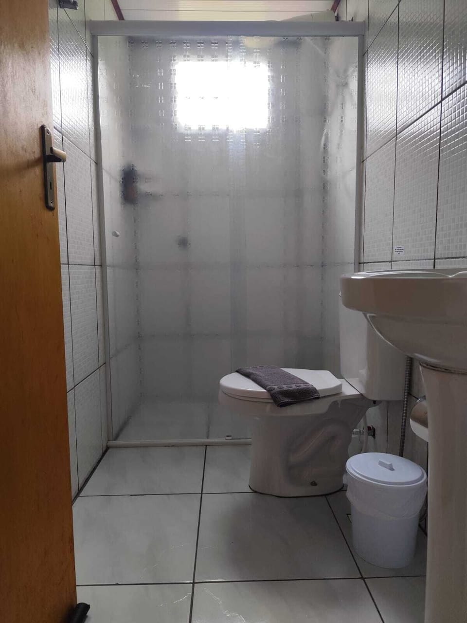 Shower, free toiletries, hair dryer (on request), towels