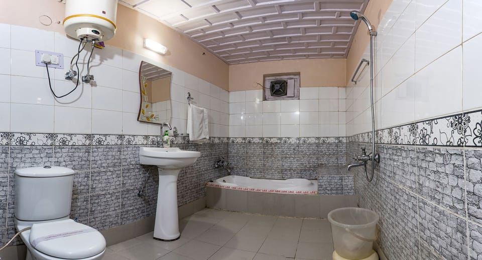 Cottage, 1 Bedroom | Bathroom | Shower, slippers, towels