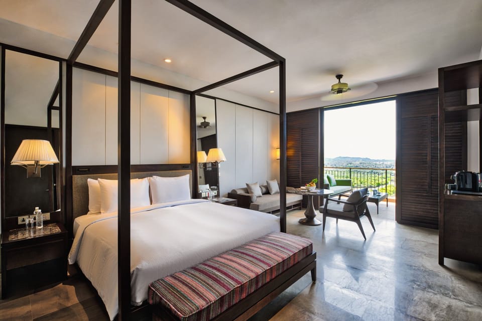 Premium Room, 1 King Bed, River View (with Veranda) | Premium bedding, minibar, in-room safe, individually decorated