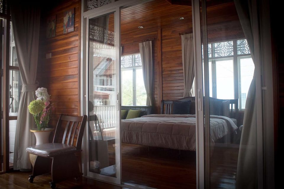 Standard Villa, 2 Bedrooms, Non Smoking, Ensuite | 2 bedrooms, free WiFi, bed sheets