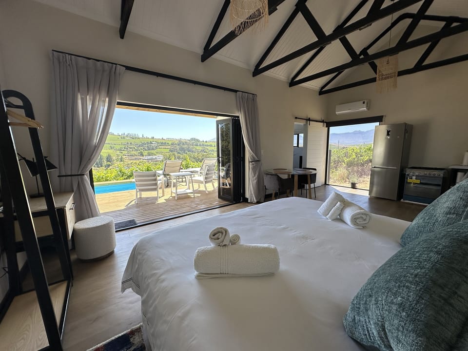 Luxury Villa, 1 King Bed, Vineyard View, Slope side | Egyptian cotton sheets, premium bedding, memory foam beds, in-room safe