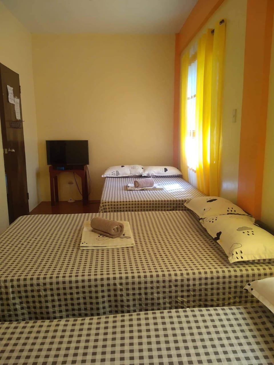 Basic Room | WiFi (free), bed sheets