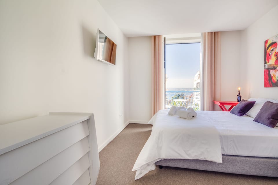 Double or Twin Room, River View | Individually decorated, blackout drapes, soundproofing, free WiFi