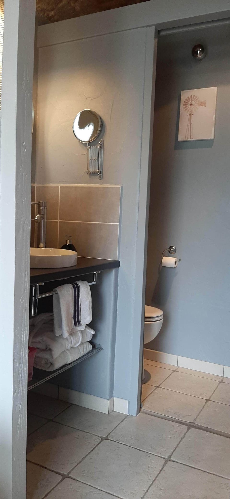 Double Room (Alae) | Bathroom | Shower, free toiletries, hair dryer, bathrobes
