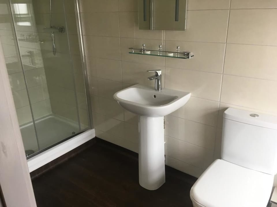 Double Room, Ensuite | Bathroom