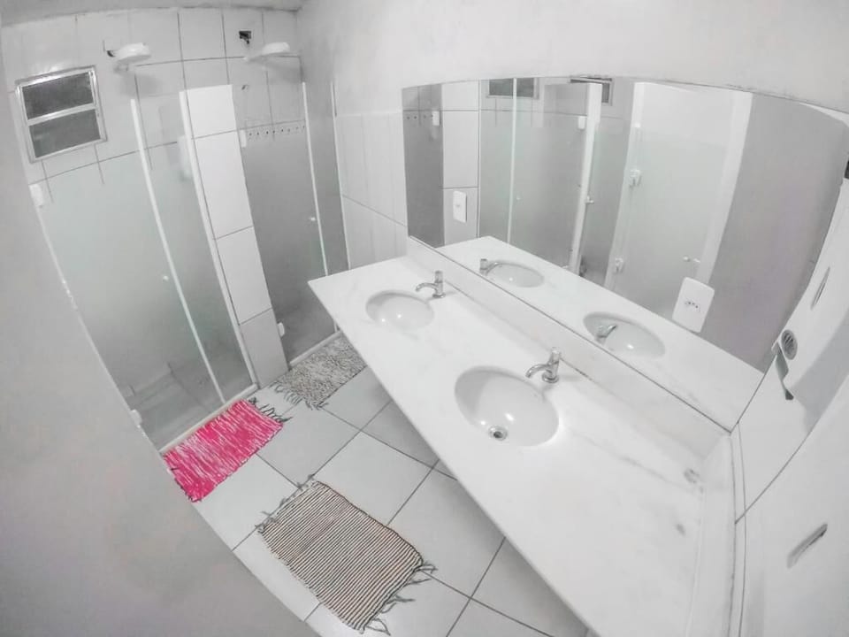 Suite | Bathroom