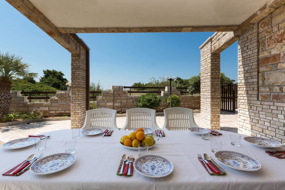 Villa, 3 Bedrooms | Terrace/patio