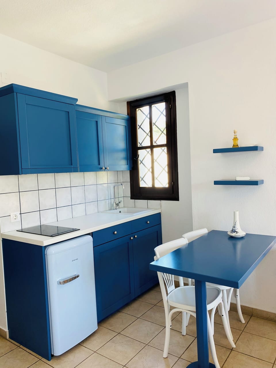 Classic Studio | Blackout drapes, soundproofing, free WiFi, bed sheets