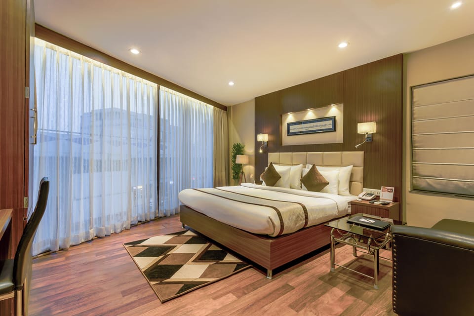 Executive Room | Soundproofing, rollaway beds, free WiFi