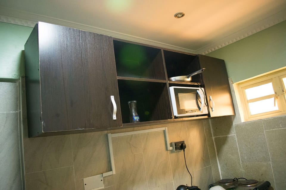 Apartment, 2 Bedrooms | Private kitchen | Fridge, cookware/dishes/utensils