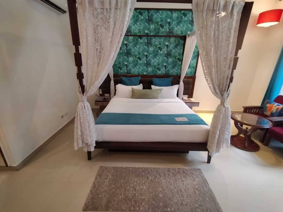 Executive Room | In-room safe, soundproofing, free WiFi