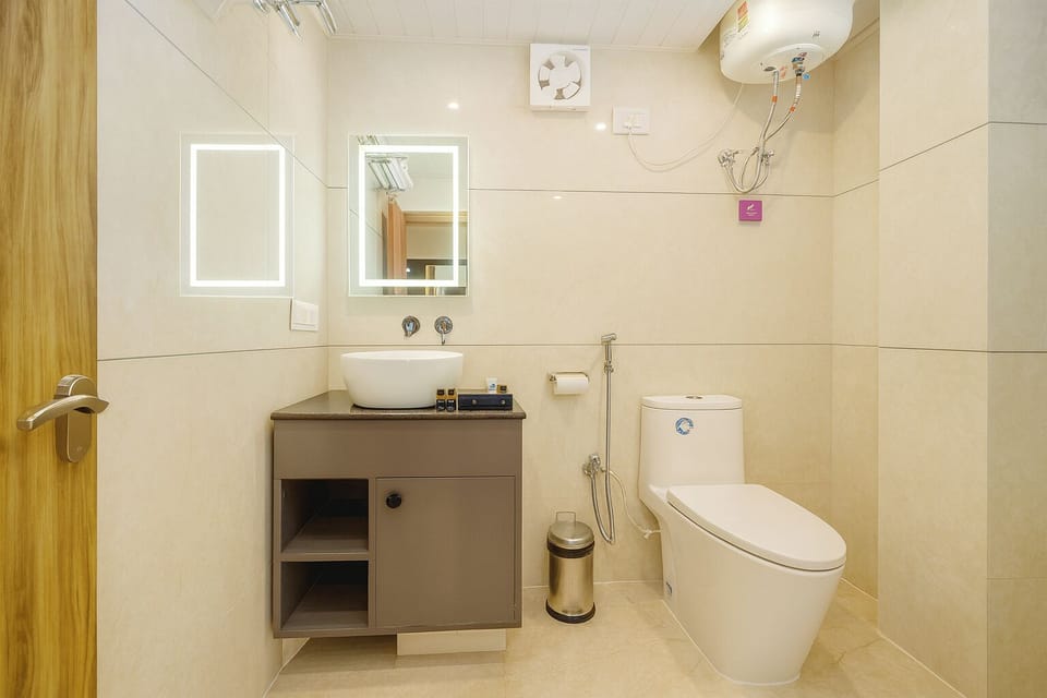 Standard Double Room, 1 Double Bed, Mountain View | Bathroom | Shower, bathrobes, slippers, towels