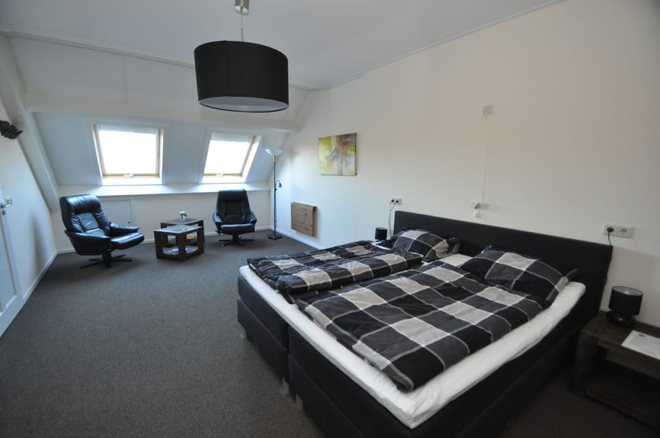 Standard Double Room | Minibar, desk, soundproofing, free cribs/infant beds