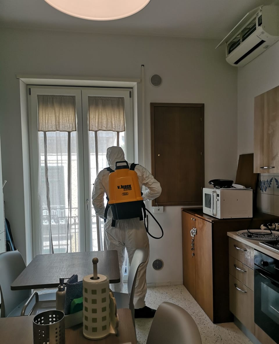 Full-size fridge, microwave, oven, espresso maker