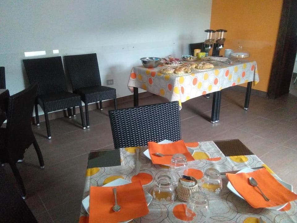 Free daily local cuisine breakfast
