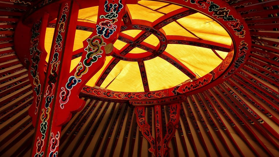 Tente Standard, plusieurs lits, vue jardin 5 | Individually decorated, individually furnished, desk, iron/ironing board