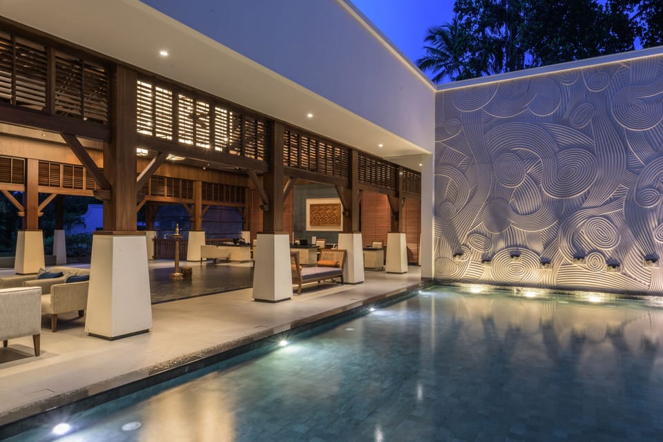 Club Mahindra Ashtamudi Hotel in Kerala