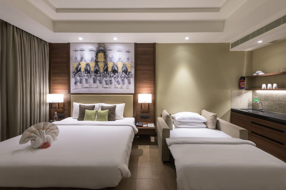 Hotel Unit (Superior Room) | Minibar, iron/ironing board, free WiFi