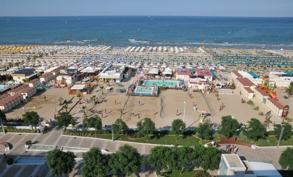 Beach nearby, sun loungers, beach umbrellas, beach towels