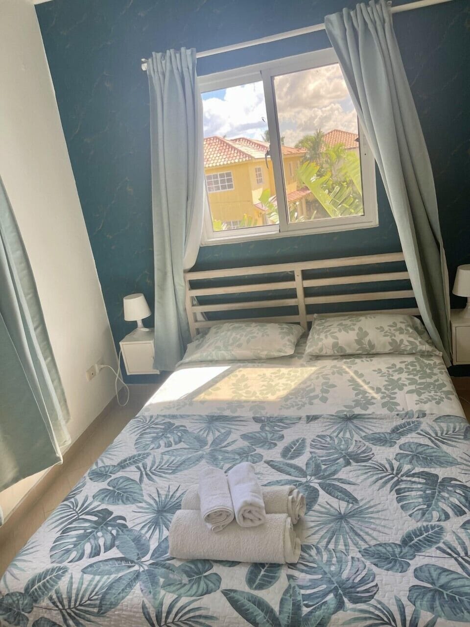 Royal Room, 1 Bedroom | Bed sheets