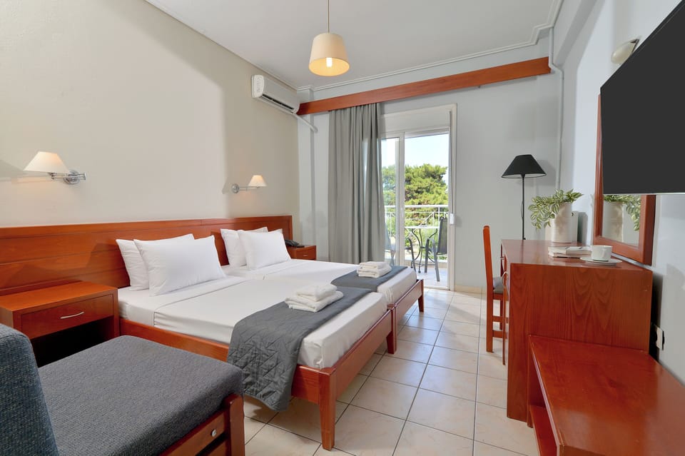 Minibar, free cribs/infant beds, free WiFi, bed sheets