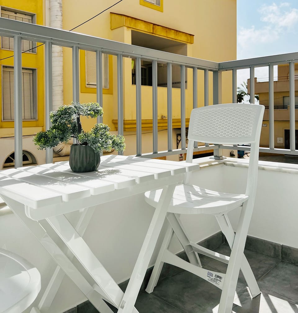 Double Room | Desk, WiFi (free)