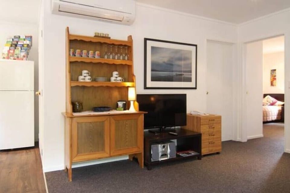 Romantic Villa, 3 Bedrooms, Garden View | Living area | Flat-screen TV, DVD player