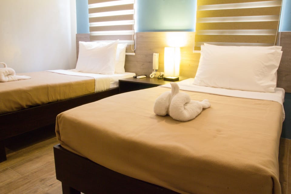 Deluxe Double or Twin Room, 2 Twin Beds | Desk, iron/ironing board (on request), WiFi (free), bed sheets