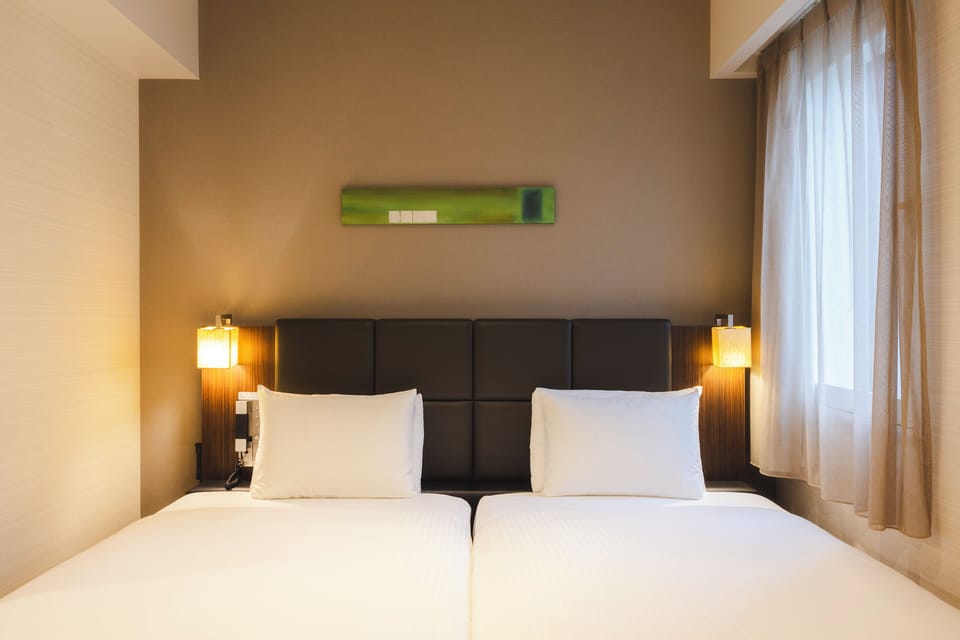 Down comforters, desk, blackout drapes, free WiFi