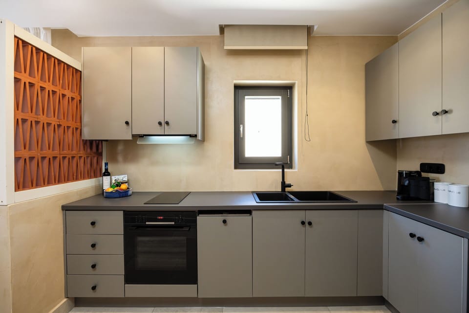 Melidron Villa Helios | Private kitchen | Coffee/tea maker, oven, dishwasher, electric kettle