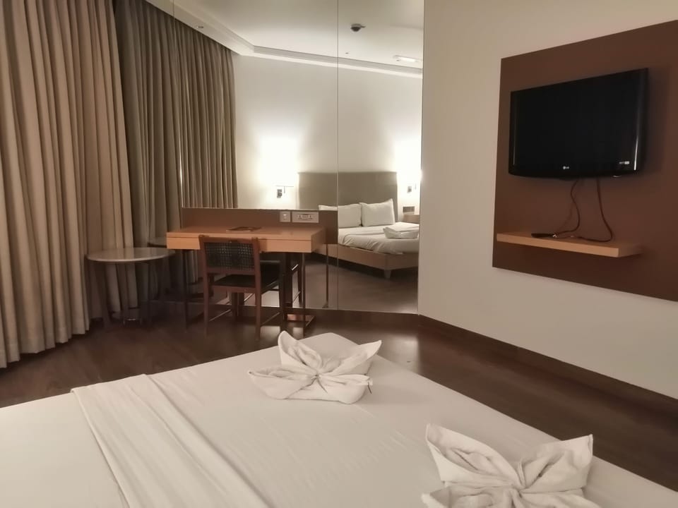 The Economy King Non AC | 1 bedroom, premium bedding, in-room safe, desk