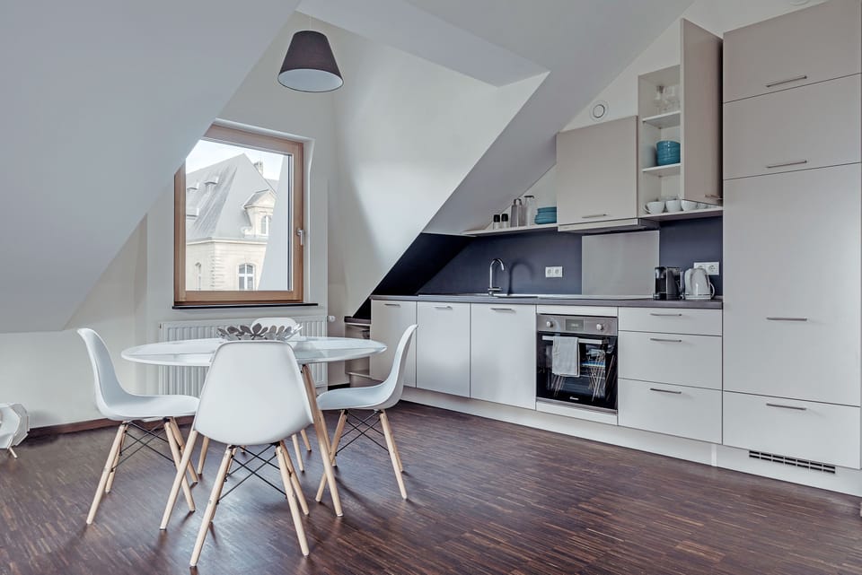 Deluxe Apartment, 1 Bedroom | Living area | 45-inch flat-screen TV with cable channels, TV, Netflix