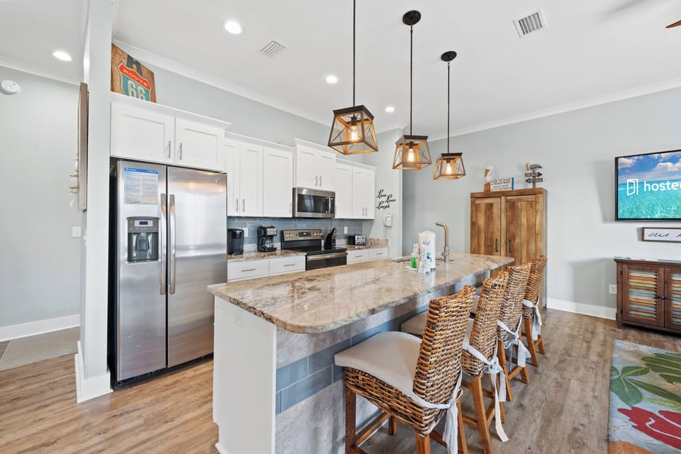 Exclusive Cottage, 2 Bedrooms, Balcony, Lagoon View | Private kitchen | Fridge, microwave, oven, stovetop
