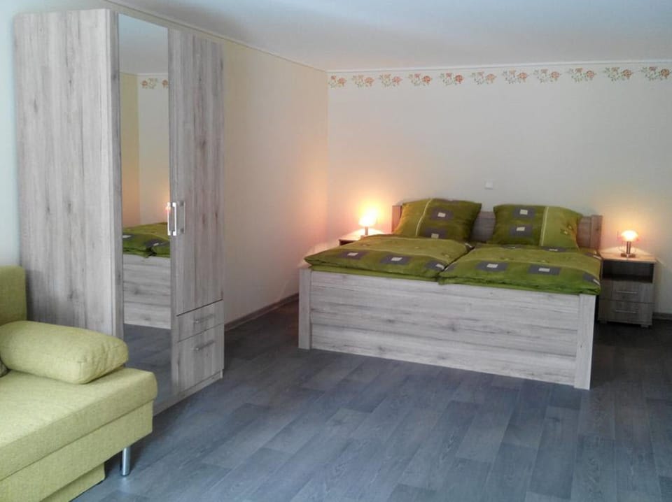In-room safe, blackout drapes, free WiFi, bed sheets