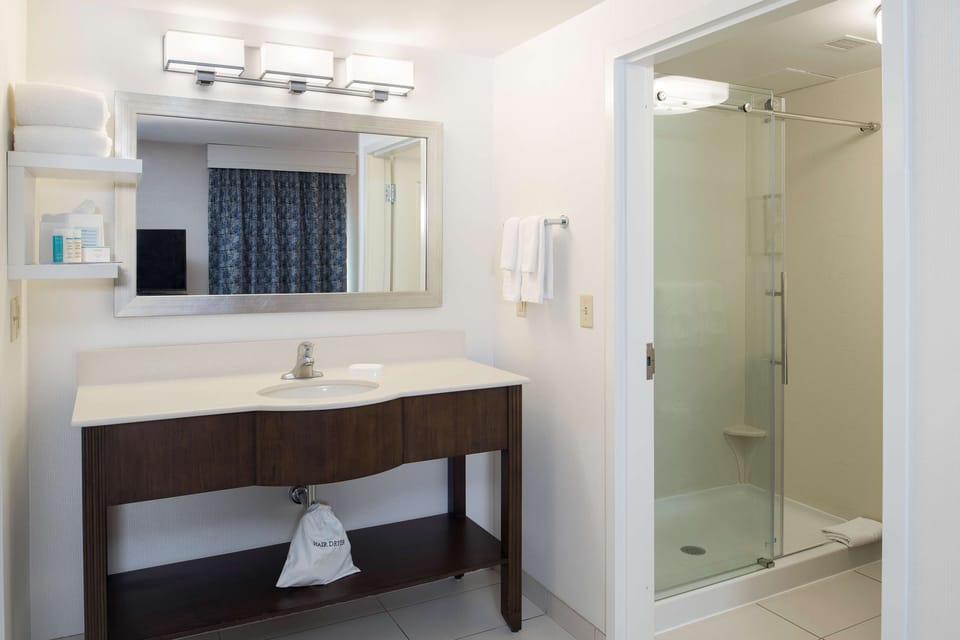 Bathroom shower