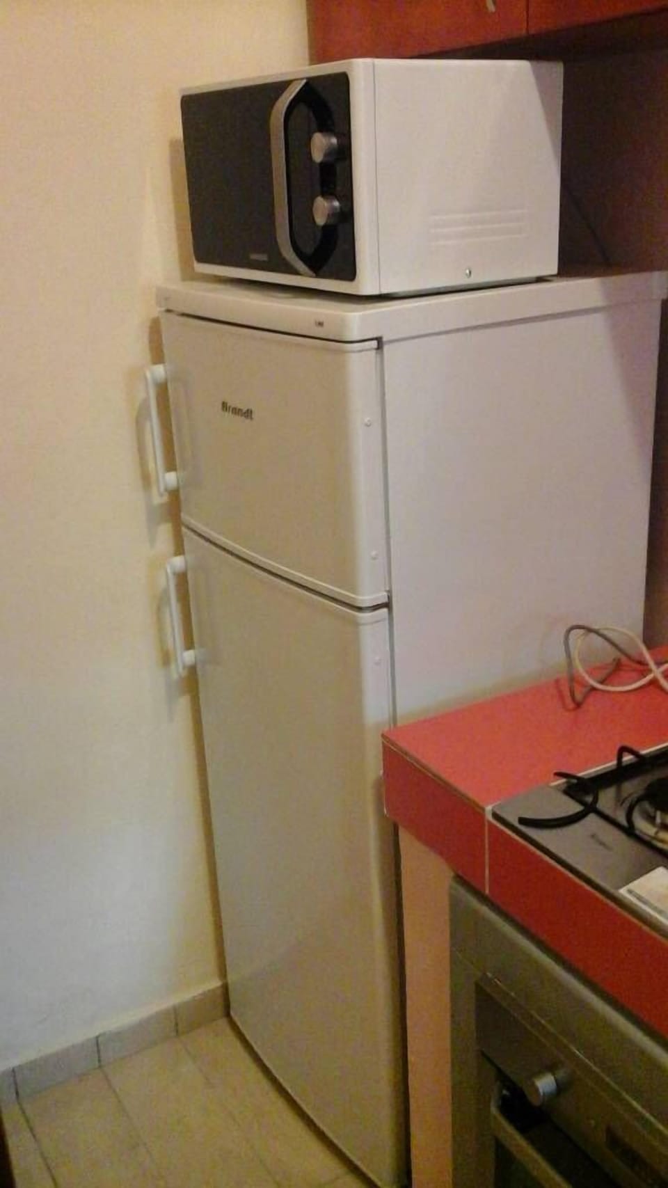 Apartment | Private kitchen | Fridge, microwave, oven, stovetop