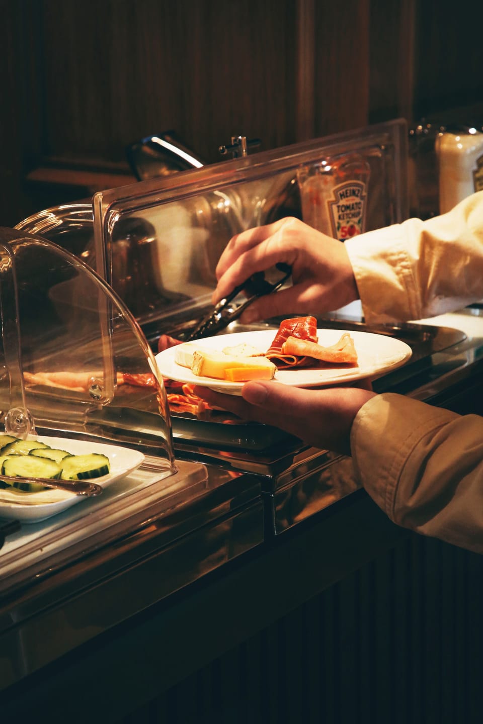 Daily buffet breakfast (EUR 18 per person)