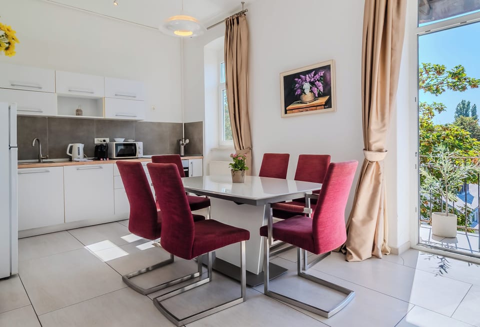 Apartment | Private kitchen | Fridge, microwave, coffee/tea maker