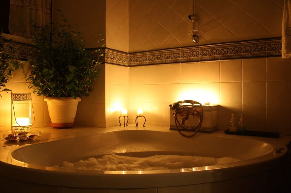Junior Suite | Jetted tub