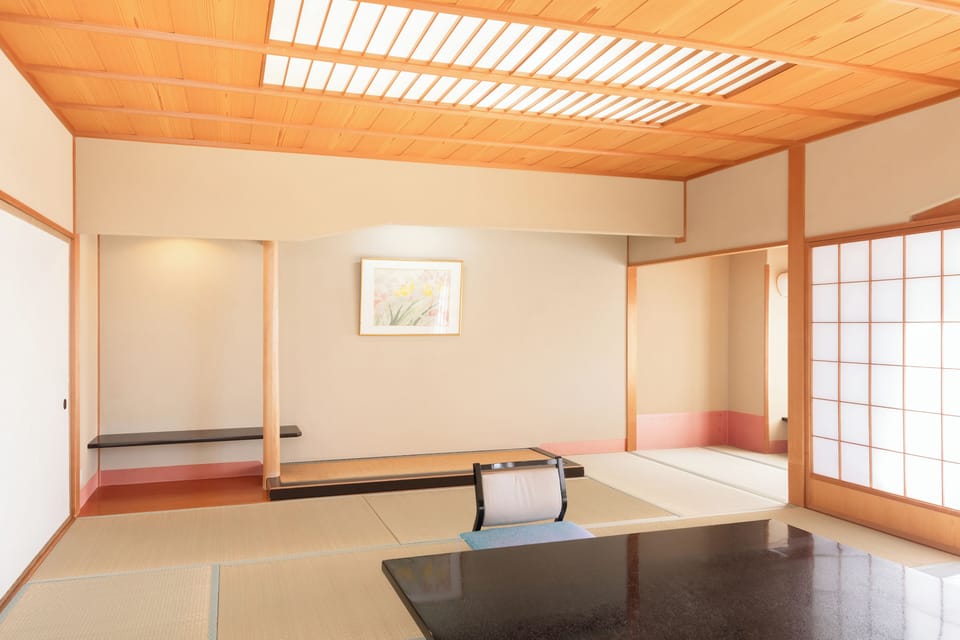 Japanese Style Room for 6 People - South Building,Non Smoking | Minibar, in-room safe, free WiFi, bed sheets