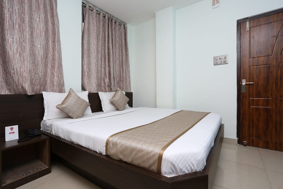 Double or Twin Room | WiFi (free), bed sheets