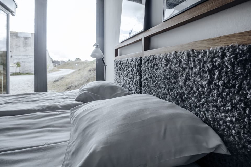 Double Room | In-room safe, desk, free WiFi, bed sheets