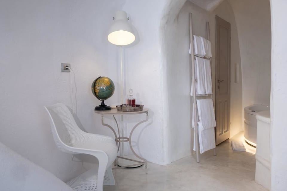 Exclusive Villa (Globe) | 3 bedrooms, premium bedding, in-room safe, iron/ironing board